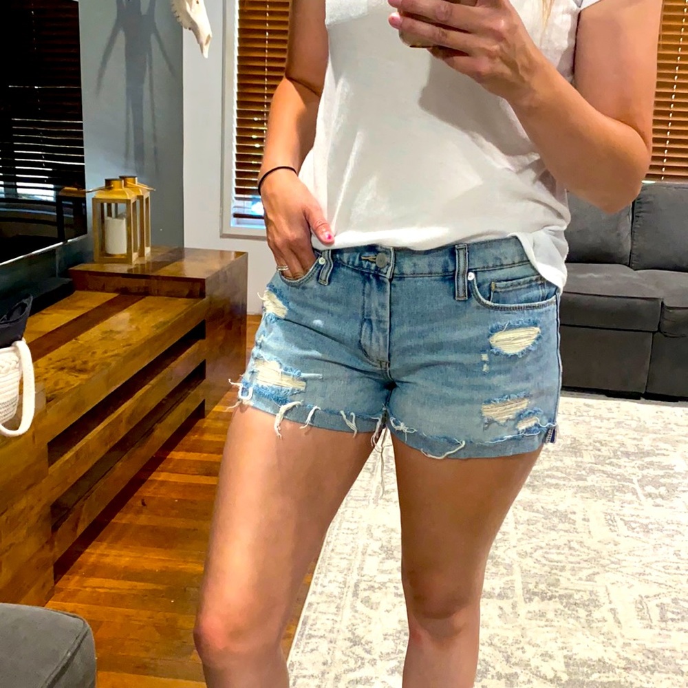 Distressed Jeans shorts